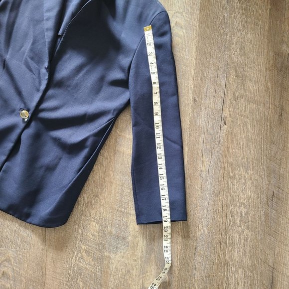 Basile Made In Italy Size 42 100% Virgin Wool Navy One Button Blazer Double Vent - Picture 13 of 14